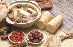 为什么说食疗更注重脾胃保护？